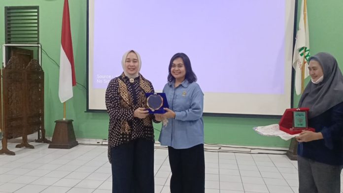 Edukasi Tambang dan UMKM, Kunjungan PWAT ke UBPE Pongkor Penuh Makna