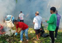 Jum’at Bersih Pemerintah Kecamatan Tamansari Bersih Bersih Aliran Sungai Ciapus