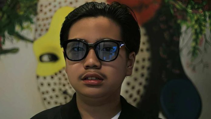 Foto 1 - Kenneth Trevi launching album Tak Runtuh, didedikasikan untuk Anak Berkebutuhan Khusus. (Dok. Istimewa)