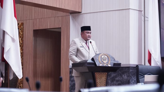 Bupati Bogor dan DPRD Sepakati Raperda Pengelolaan Sampah Menjadi Peraturan Daerah