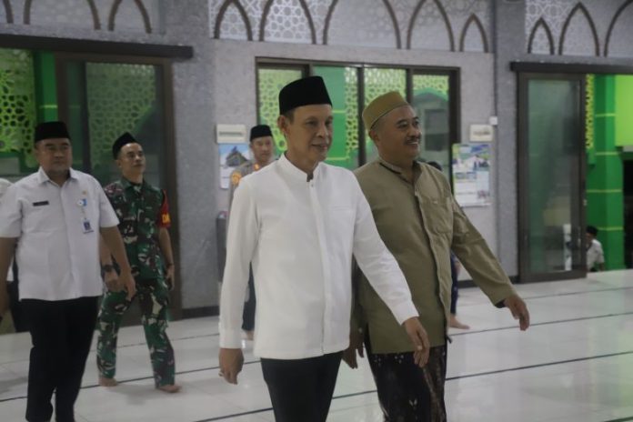 Wabup Bogor Jaro Ade